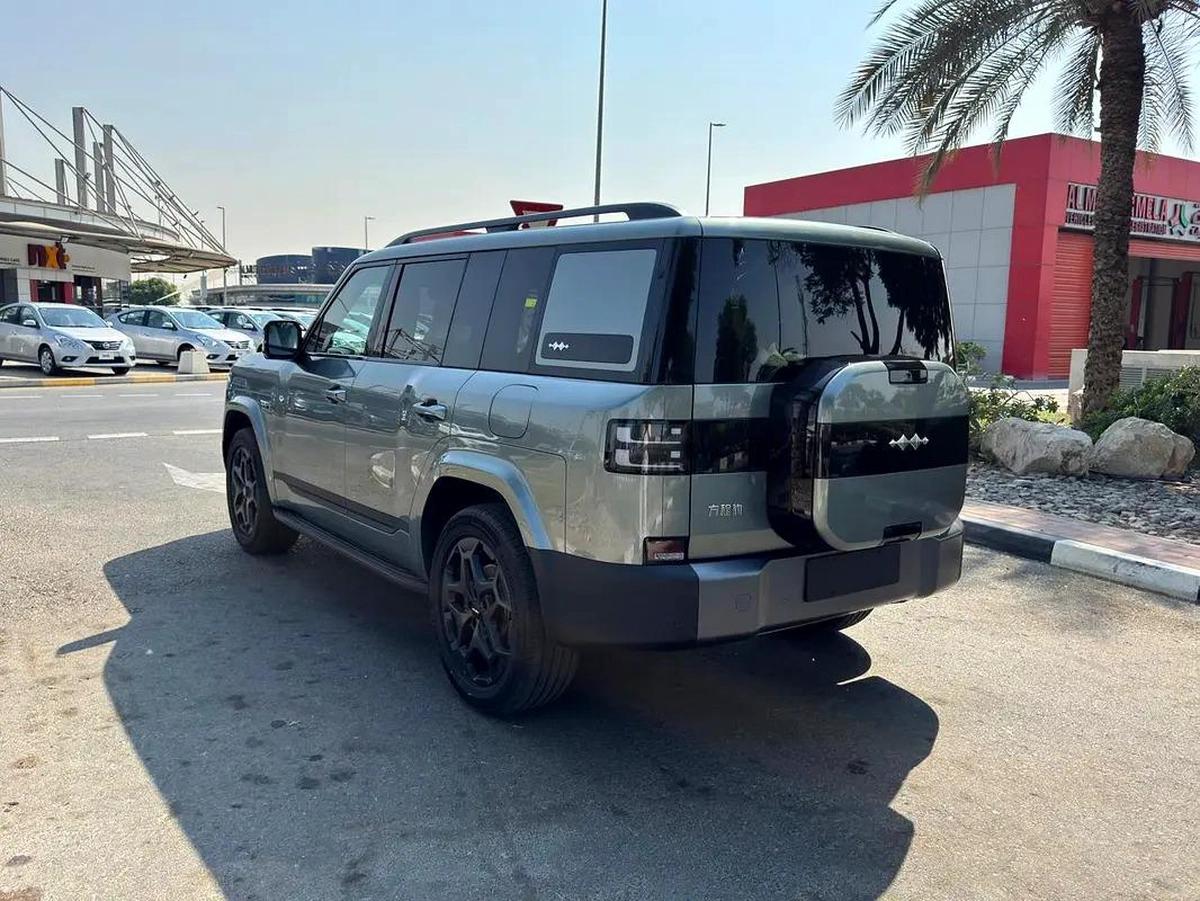 BYD Leopard Titanium 7 Ultra-1-1
