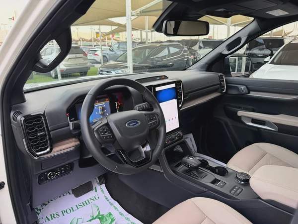 GCC 2024 FREE ACCIDENT FAST OWNER LOW MILEAGE 10,000KM SERVICE HISTORY AGENCY ANDER WARRANTY EXCELLE