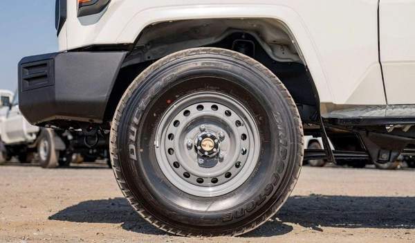 Toyota Land Cruiser 70 LAND CRUISER LC78 4.2L V6 DIESEL 2025