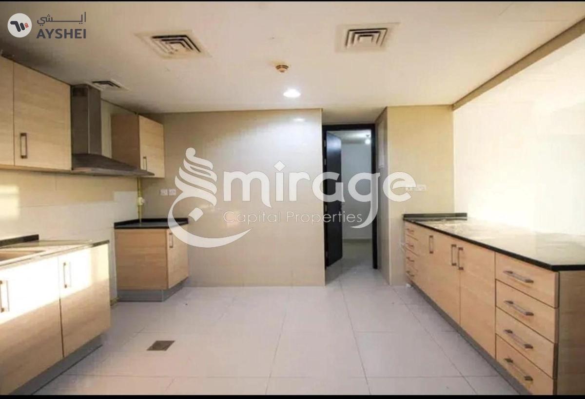 APARTMENT FOR SALE IN TALA TOWER, MARINA SQUARE-4-4