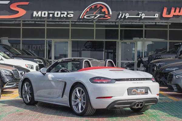 Brand New Porsche 718 Boxster 2024 | GCC |Only 500 KM