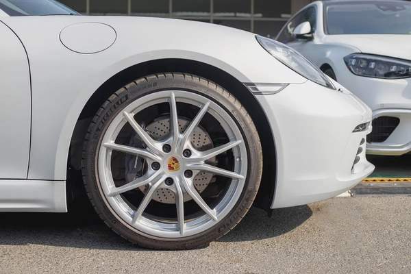 Brand New Porsche 718 Boxster 2024 | GCC |Only 500 KM