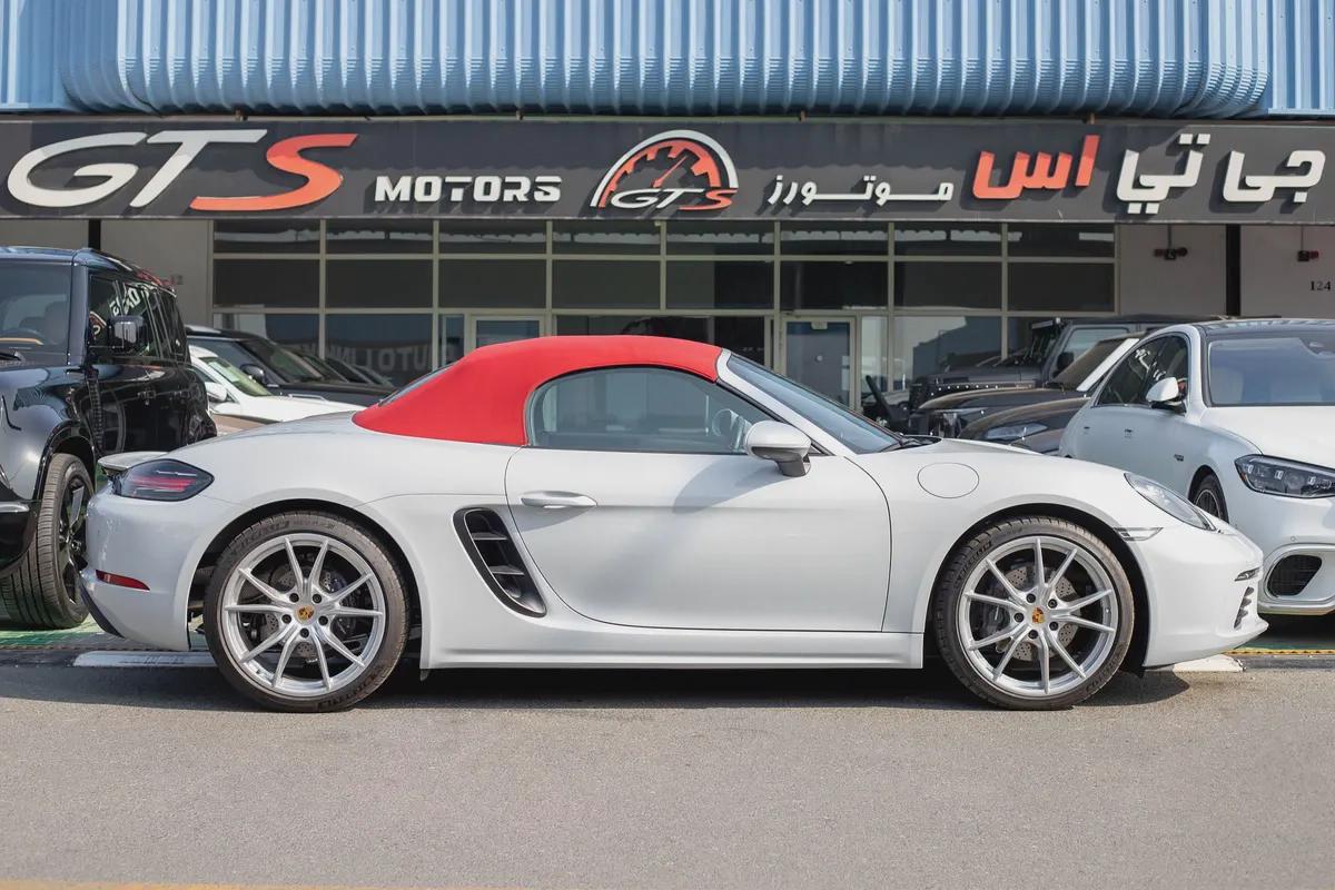 Brand New Porsche 718 Boxster 2024 | GCC |Only 500 KM-8-8