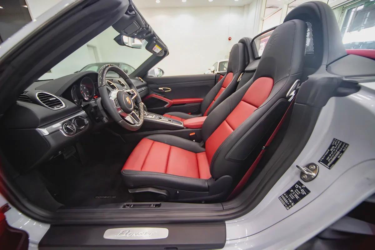 Brand New Porsche 718 Boxster 2024 | GCC |Only 500 KM-11-11