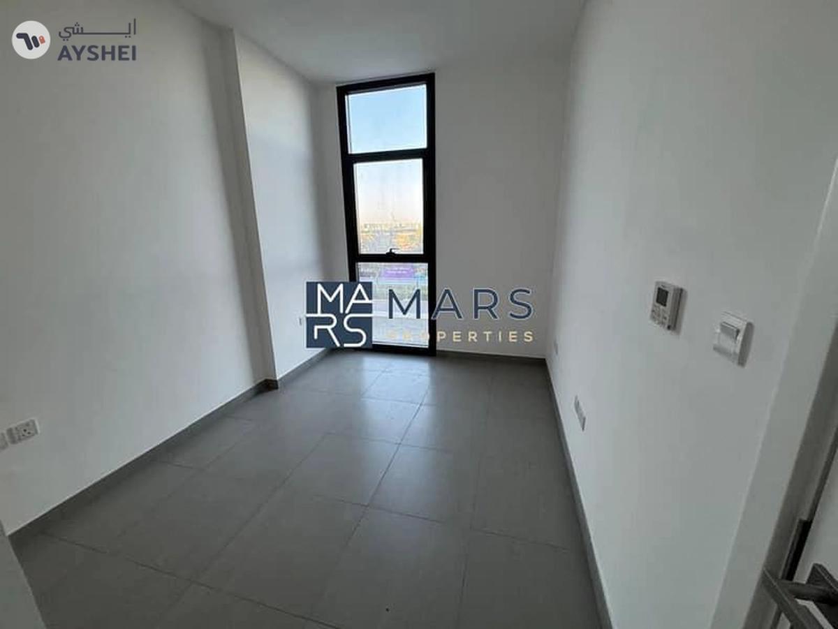 | BRAND NEW | SPACIOUS 1 BEDROOM | PRIME LOCATION |-4-4