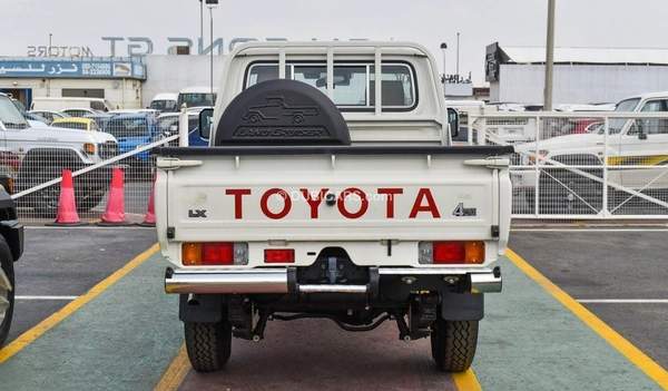 Toyota Land Cruiser Pick Up 2.8L Diesel Auto Transmission