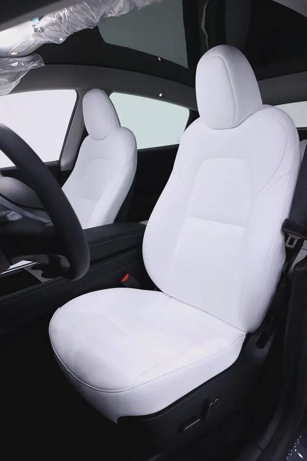 TESLA MODEL Y BRAND NEW 2024