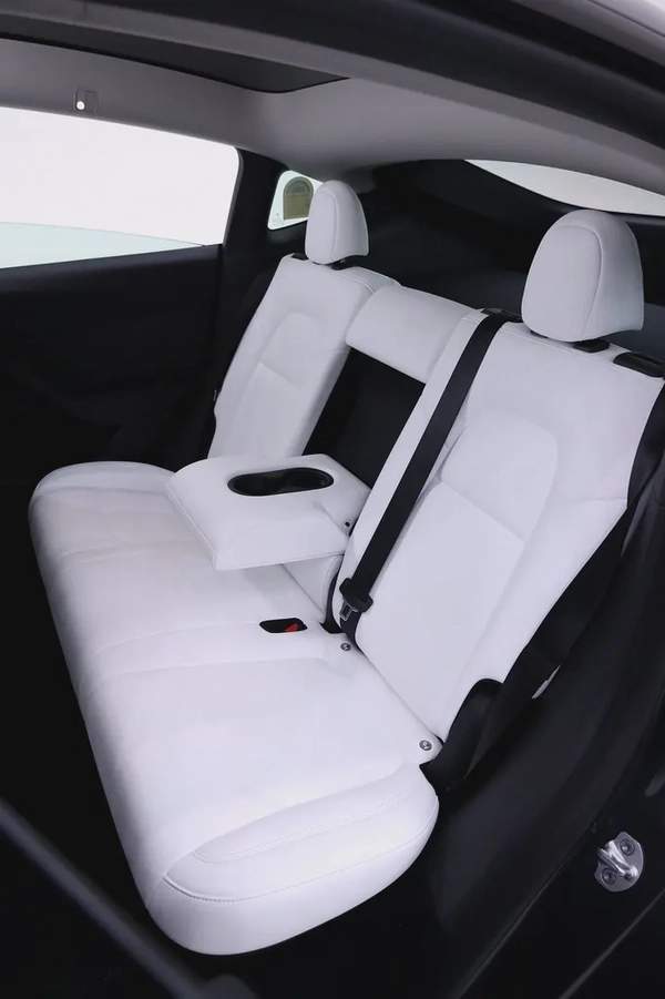 TESLA MODEL Y BRAND NEW 2024