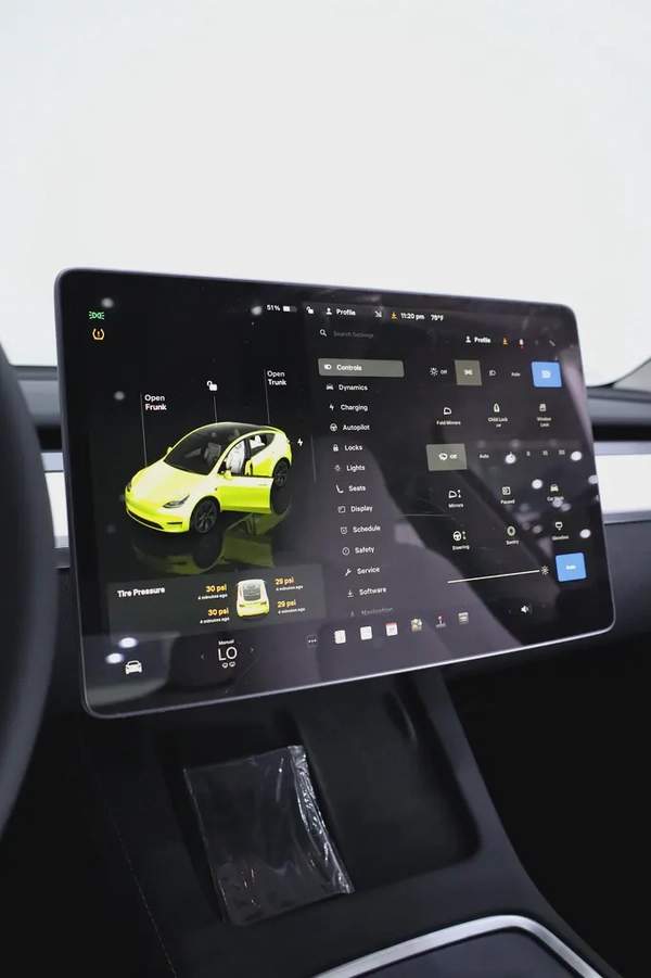 TESLA MODEL Y BRAND NEW 2024