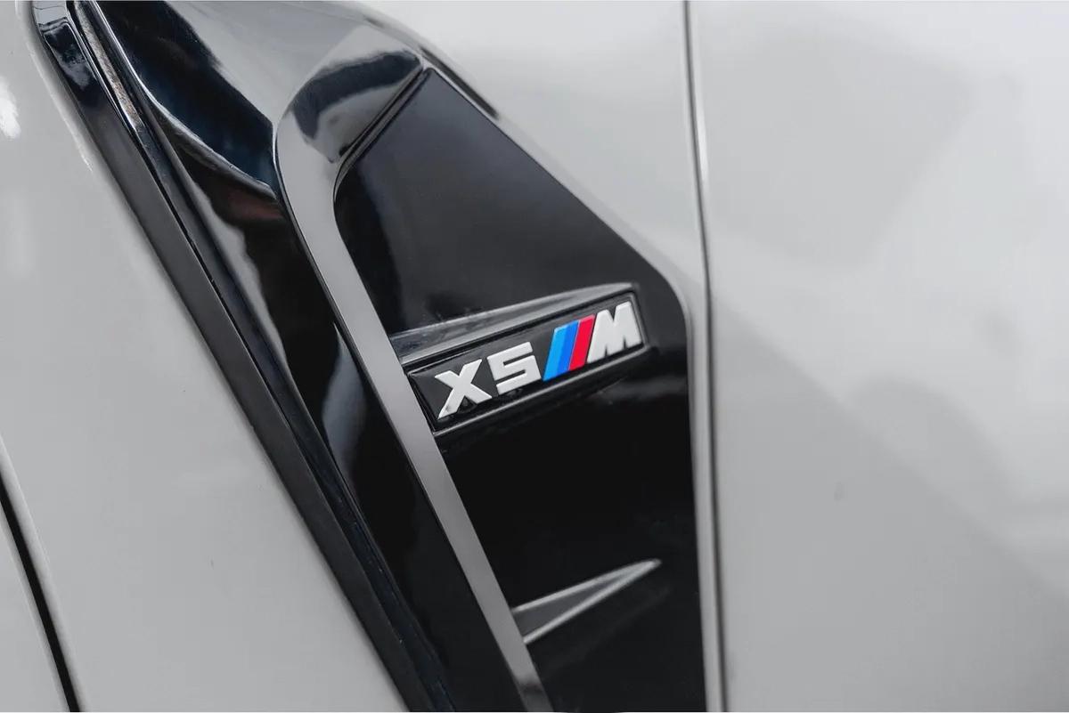 4,044 AED / 60 month’s | 0% DP | 2021 BMW X5 M50i M-Sport / BMW Warranty / Full BMW Service History-14-14