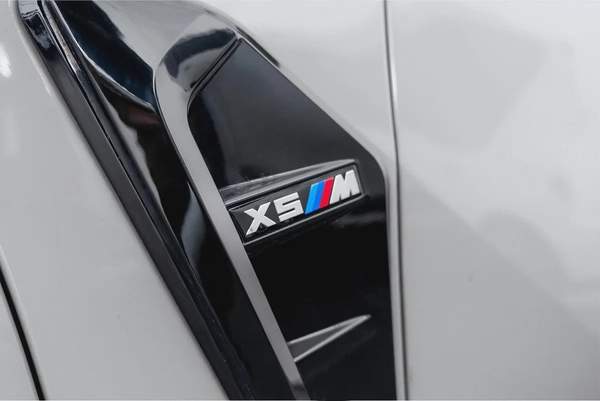 4,044 AED / 60 month’s | 0% DP | 2021 BMW X5 M50i M-Sport / BMW Warranty / Full BMW Service History