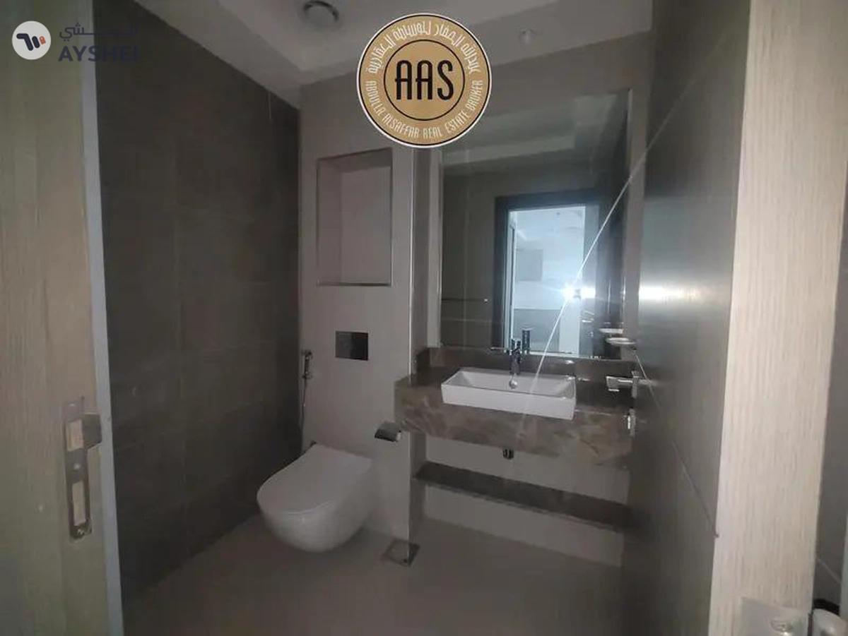 Spacious Layout | Ready to Move In | Prime Location | Community View |1bhk 70k-6-6