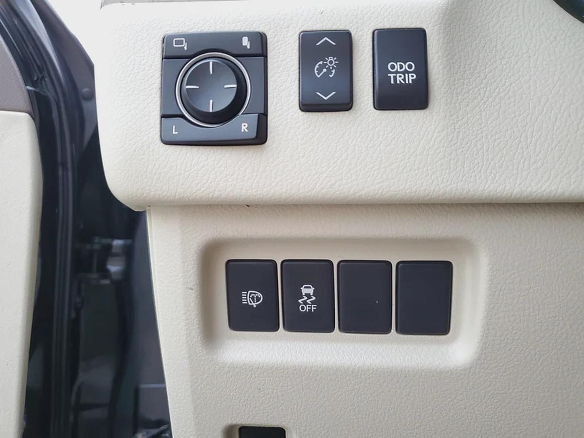 LEXUS GX460 2010 FACELIFTED 2021 G.C.C FULL OPTION IN EXCELLENT CONDITION-15-15