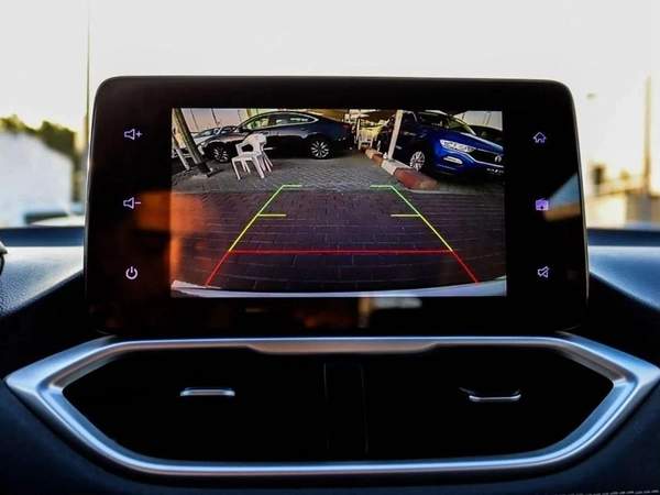 Chevrolet Captiva LT 1.5L (149 HP) (7 Seater) Chevrolet Captiva | 1.5 L | 2022 | GCC | Accident-Free | In Excellent Co