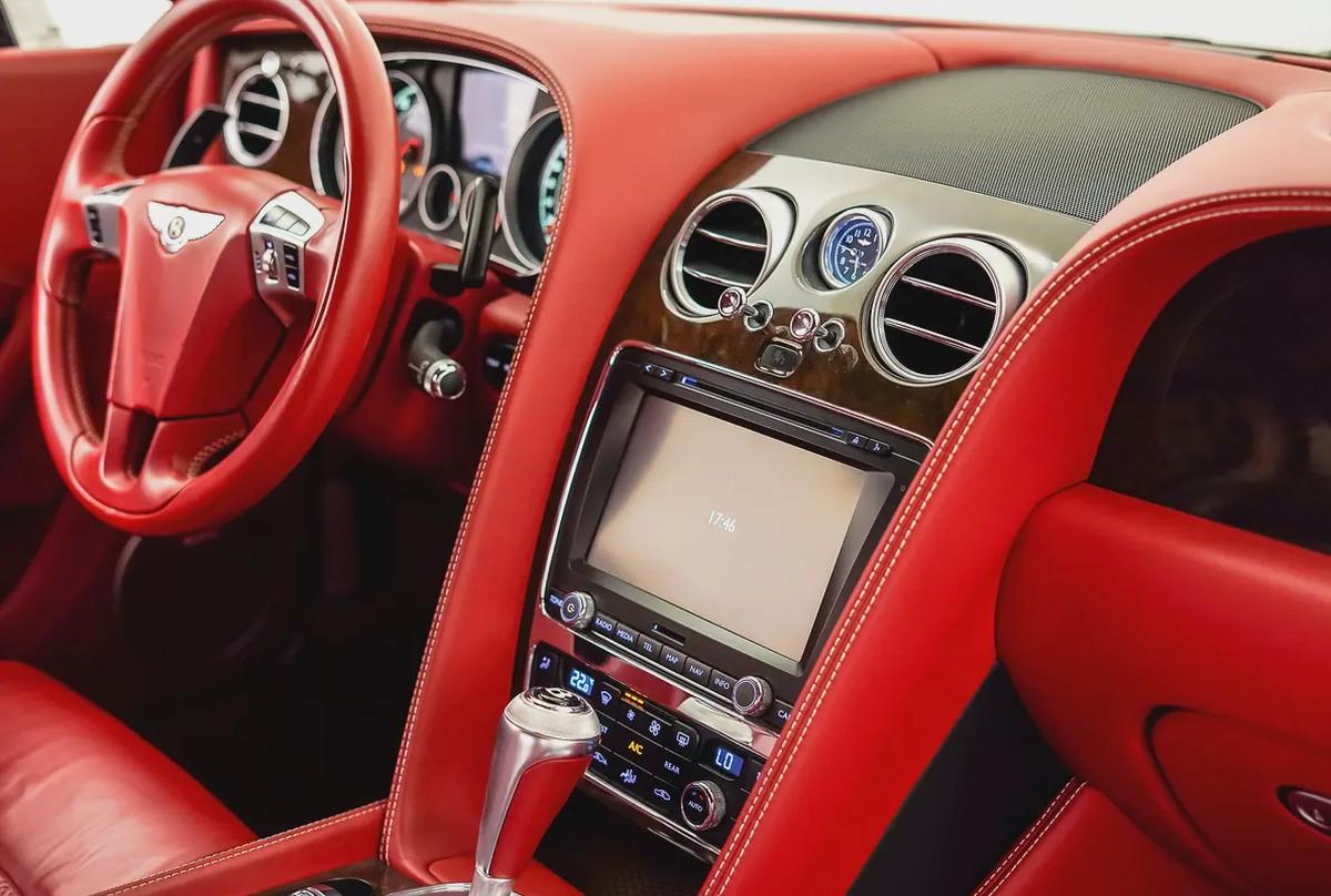 2872 PM | BENTLEY CONTINENTAL GT SPEED 2013 | NAIM AUDIO | PRISTINE CONDITION |1 YEAR WARRANTY| GCC-17-17