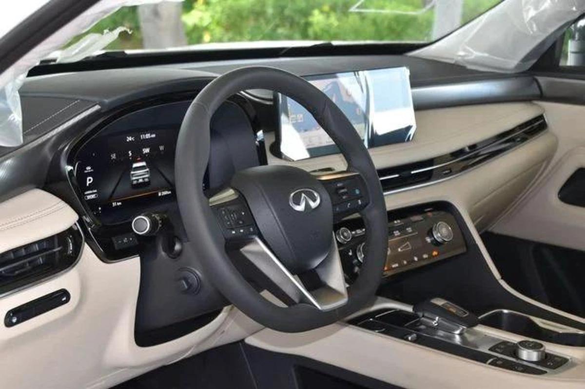 Infiniti QX60 Sensory 3.5L-4-4