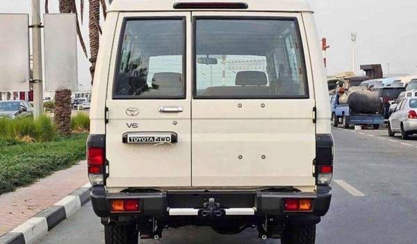 Toyota Land Cruiser 70 LC78 4.2L diesel MY2025