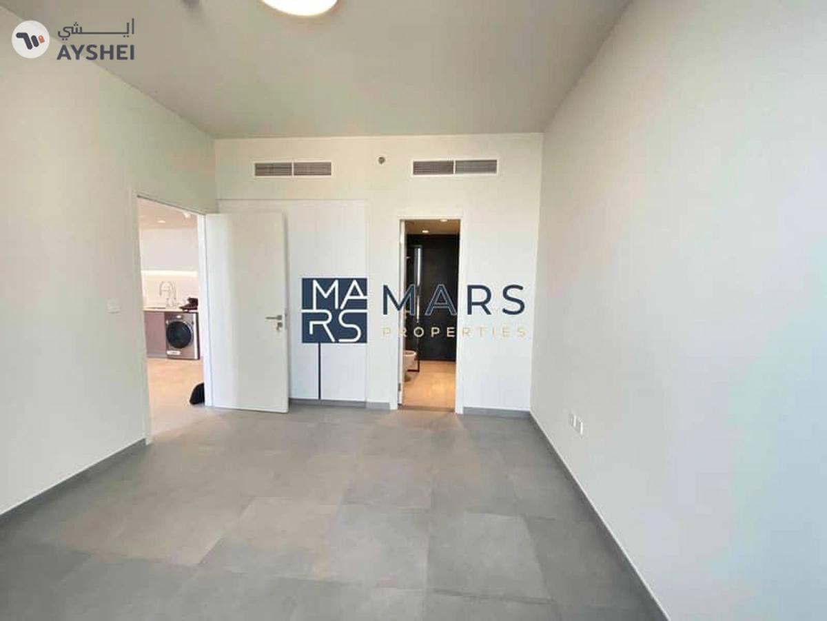 The Brand New & Premium Living 1 Bedroom Apartment for Rent-10-10