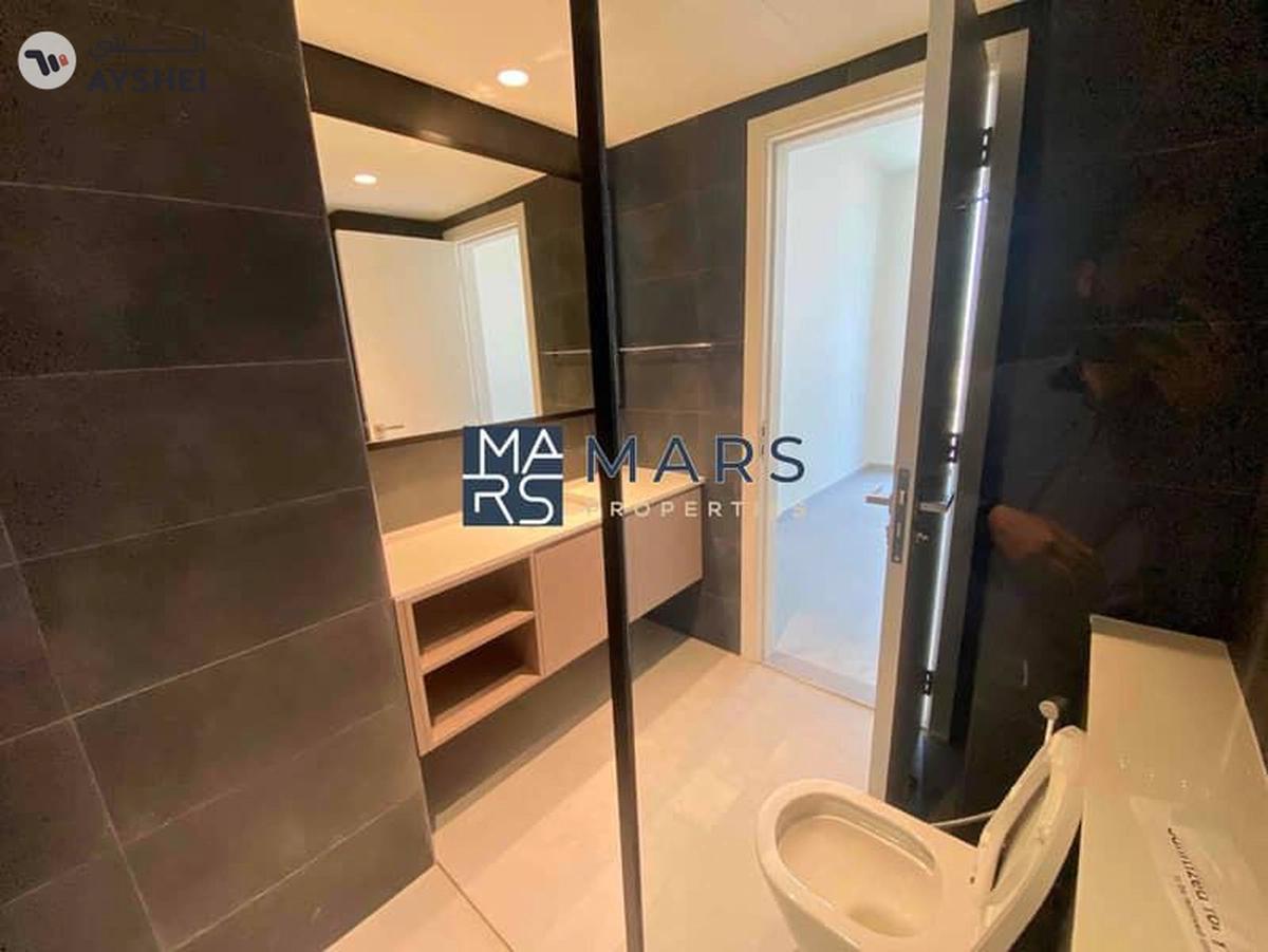 The Brand New & Premium Living 1 Bedroom Apartment for Rent-8-8