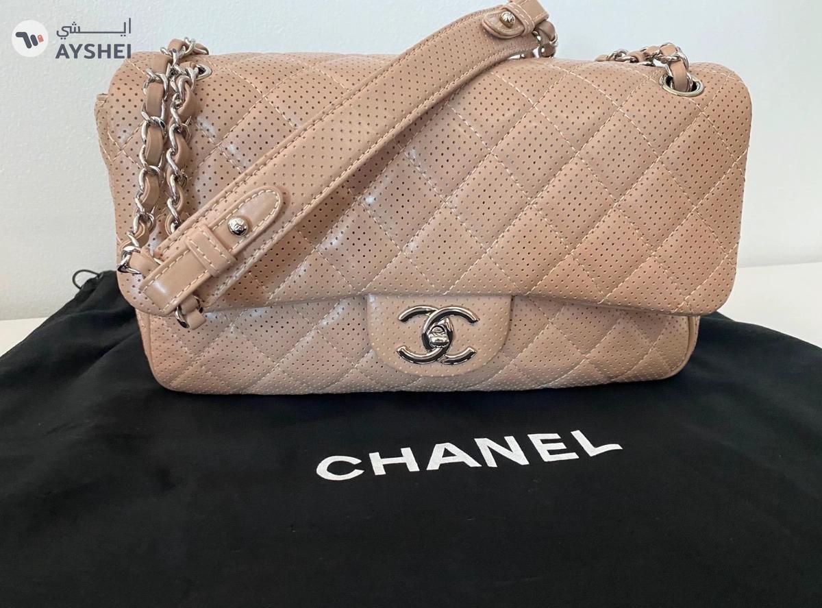 CHANEL BAG - CLASSIC DESIGN - BEIGE SILVER - FINE CONDITION!-0-0