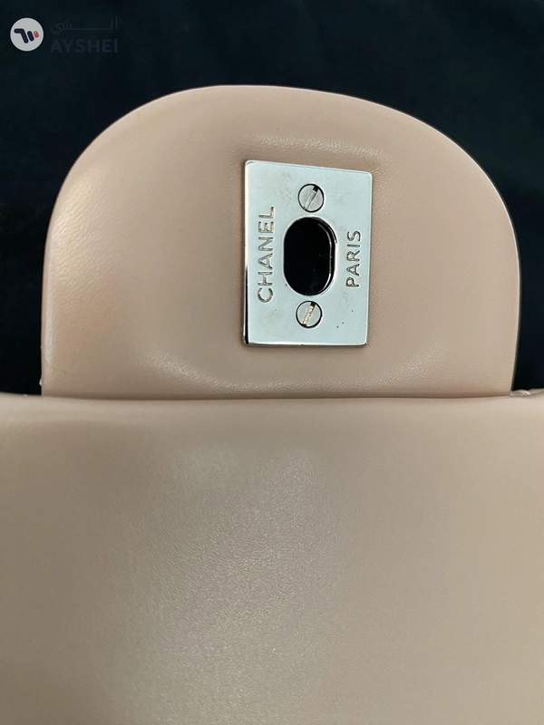 CHANEL BAG - CLASSIC DESIGN - BEIGE SILVER - FINE CONDITION!