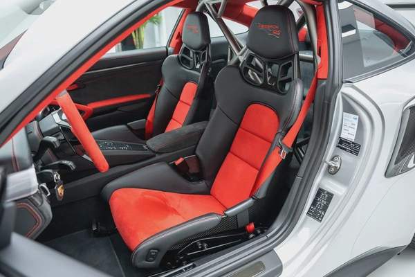 2018 PORSCHE 911 GT2 RS WEISSACH I GCC WITH DEALER WARRANTY