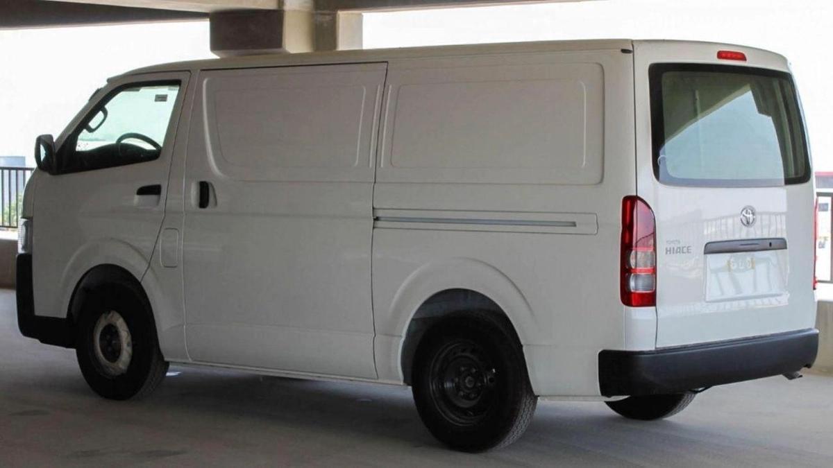 Toyota Hiace Toyota hiace cargo standard 2.7L V4 PETROL-5-5