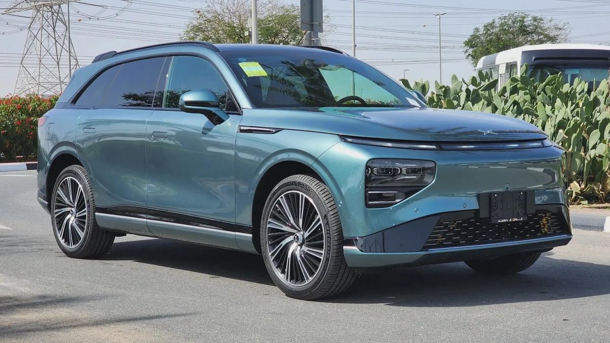XPENG G9 (Green)-0-0