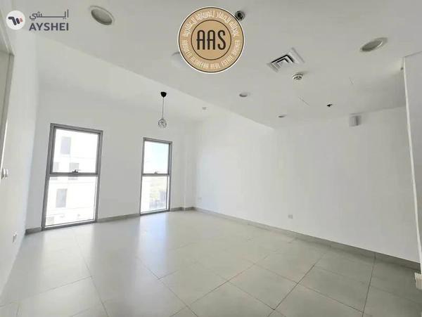 Spacious Apartment ! Pool View ! With Aminities ! Ready to Move ! Luxurious