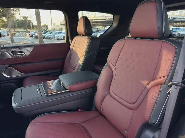 **2025** GCC SPEC UNDER WARRANTY AND SERVICE