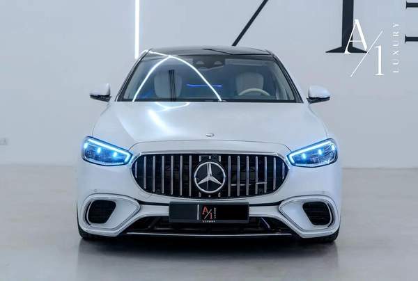 2024 Mercedes S63 AMG,V8 Biturbo Eperfomance, Excellent Condition, Fully Loaded, Korean Spec