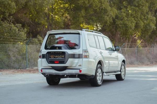 AED 978/month | 2022 Mitsubishi Pajero GLS | GCC Specs | REF#M08481