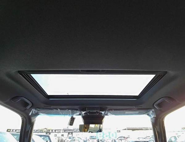 Toyota Prado PLATINUM | 2.8L V4 DIESEL | TOP VARIANT | 360* CAMERA | DIFF LOCK | SUNROOF