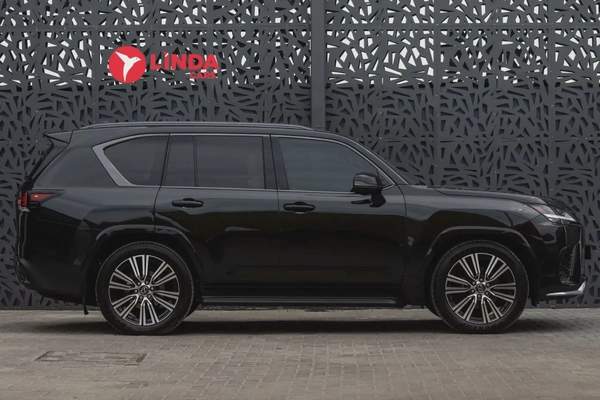 Lexus LX 700h 2025