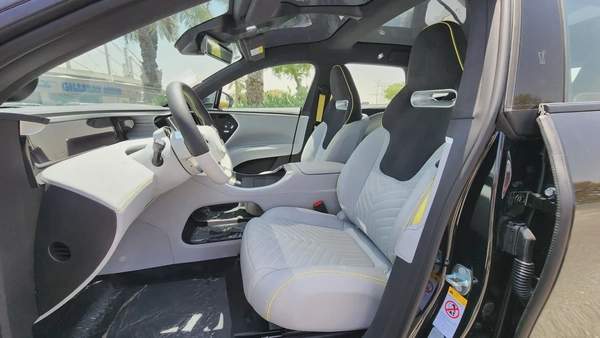 AVATR 11 SPORT