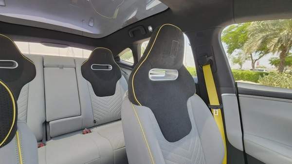 AVATR 11 SPORT