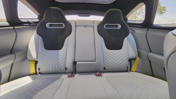 AVATR 11 SPORT