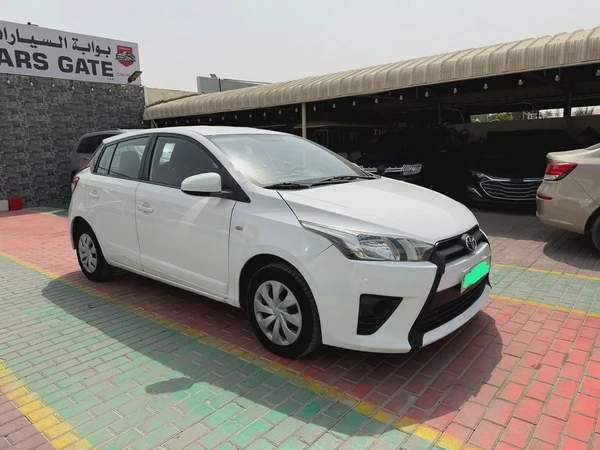 TOYOTA YARIS HB KM IS NOT GENUINE