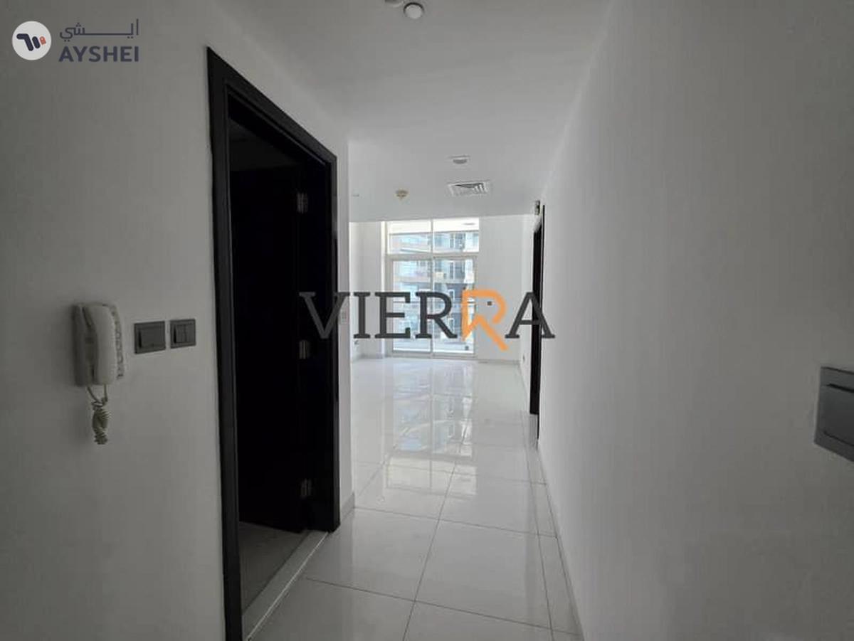 Spacious | Vacant | Prime Location l Perfect View-1-1