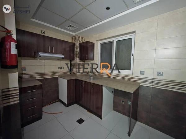 Spacious | Vacant | Prime Location l Perfect View