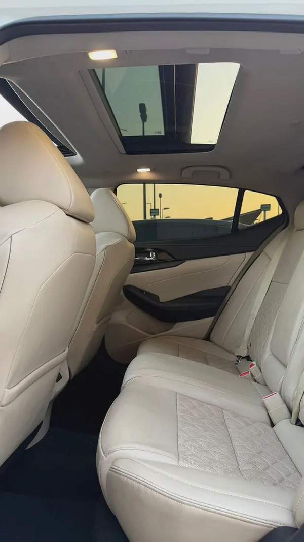 نيسان ماكسيما PLATINUM موديل 2021 وارد خمس كاميرات بانوراما فل اوبشن بحاله ممتازه