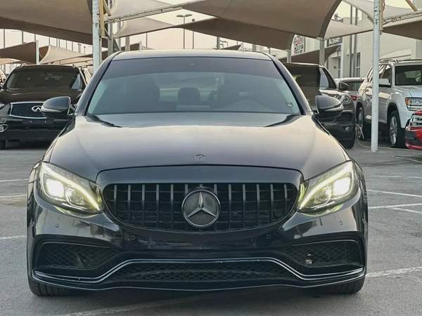 Mercedes-Benz C 300 AMG 2019 - American Specs