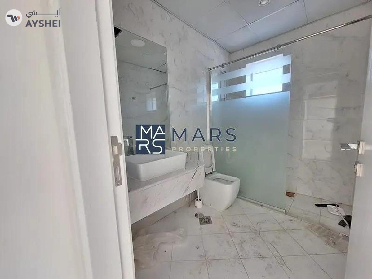 Free AC,Best Quality Living ,Sea View,Free Parking-7-7