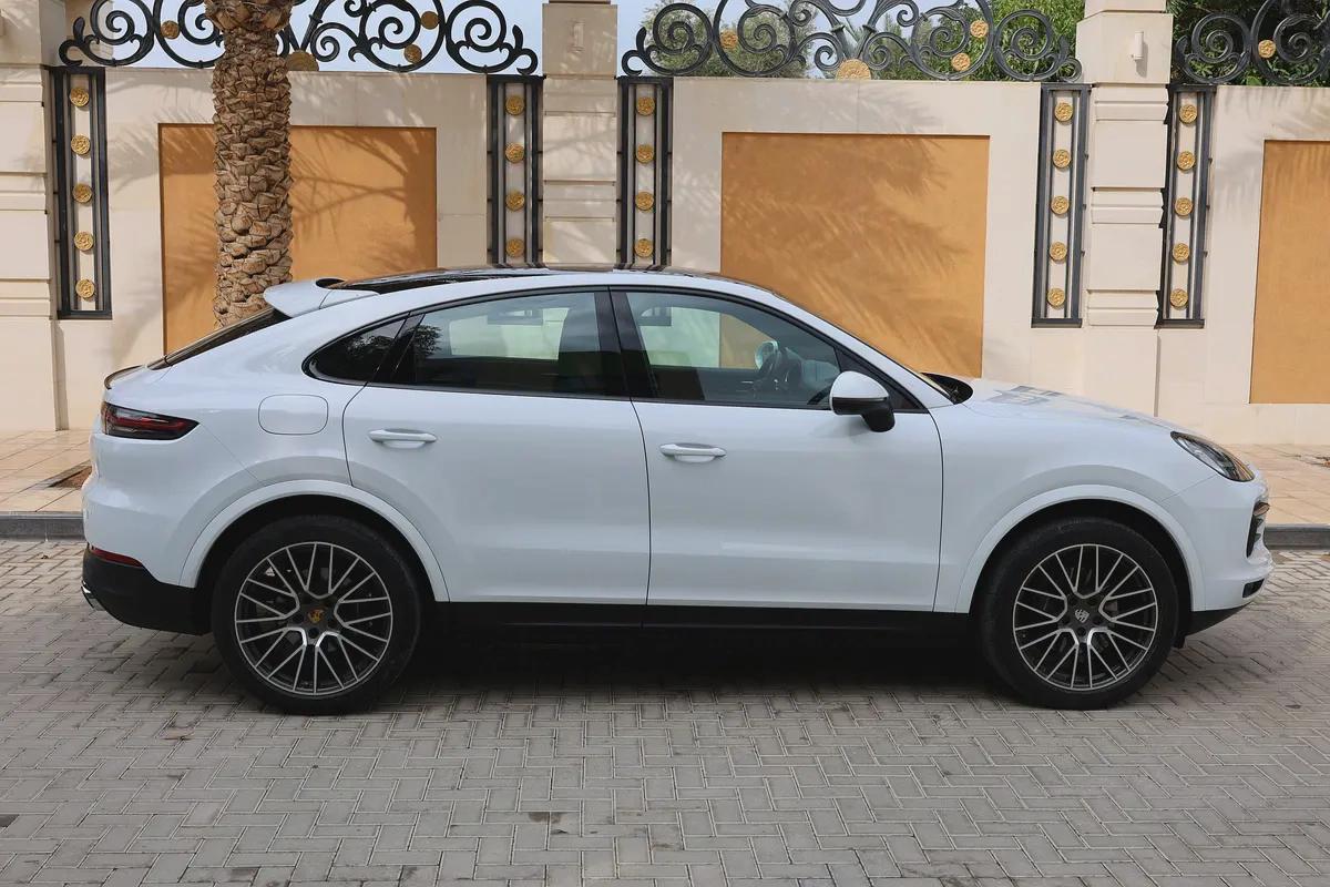 PORSCHE CAYENNE-2020-122000KM-GCC SPECS-EXCELLENT CONDITION-8-8