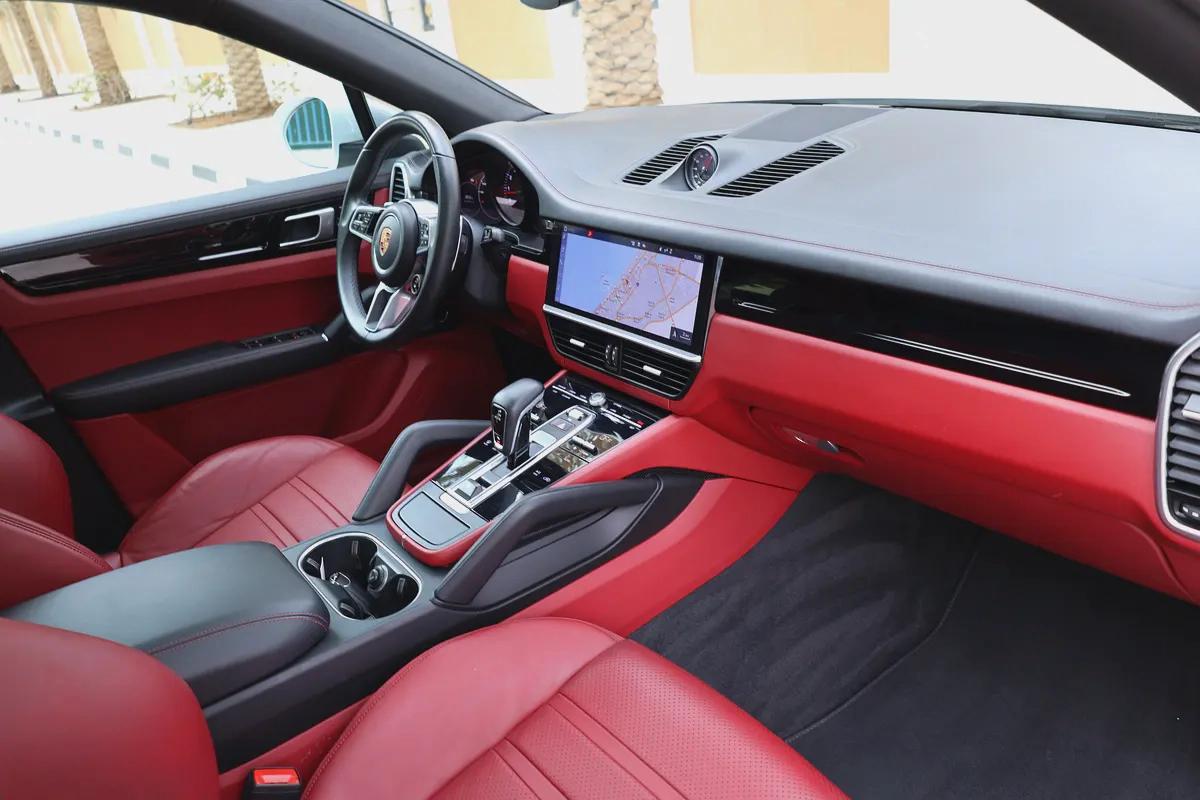 PORSCHE CAYENNE-2020-122000KM-GCC SPECS-EXCELLENT CONDITION-15-15