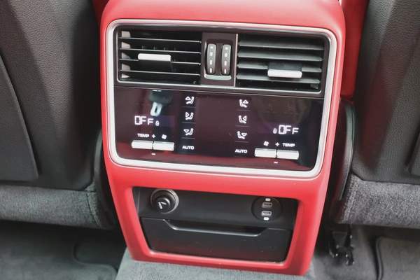 PORSCHE CAYENNE-2020-122000KM-GCC SPECS-EXCELLENT CONDITION