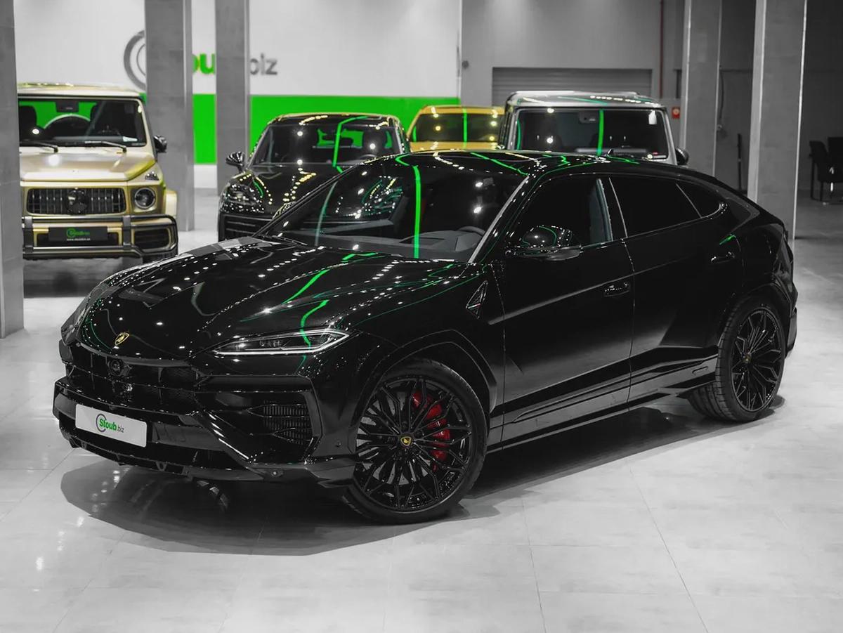 BRAND NEW 2025 URUS SE - CARBON PACKAGE - BICOLORE SPORTIVO-0-0