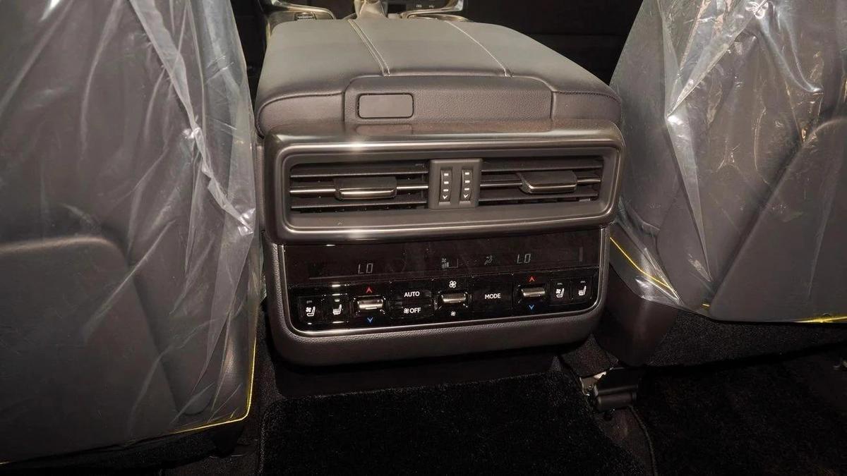 Lexus LX600 3.5L V6-17-17