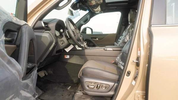 Lexus LX600 3.5L V6