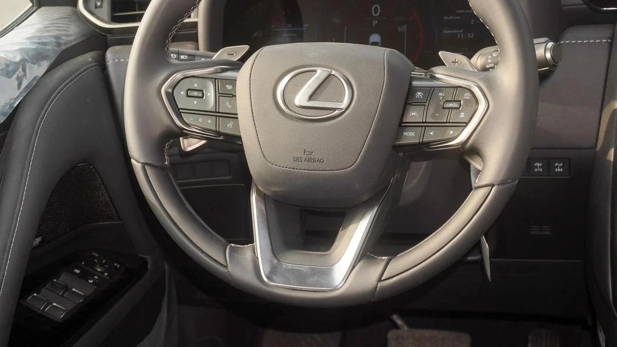 Lexus LX600 3.5L V6-11-11